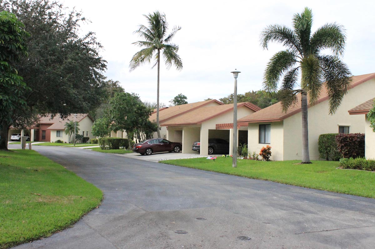 Hammocks at Coconut Creek Gemstone Builders LLC
